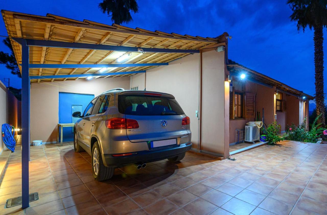 Cozy Small Smart Villa With Private Pool Mikri Mantineia Каламата Екстер'єр фото